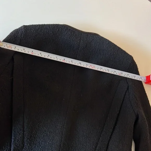 Chanel Jacket - Picture 14 of 17